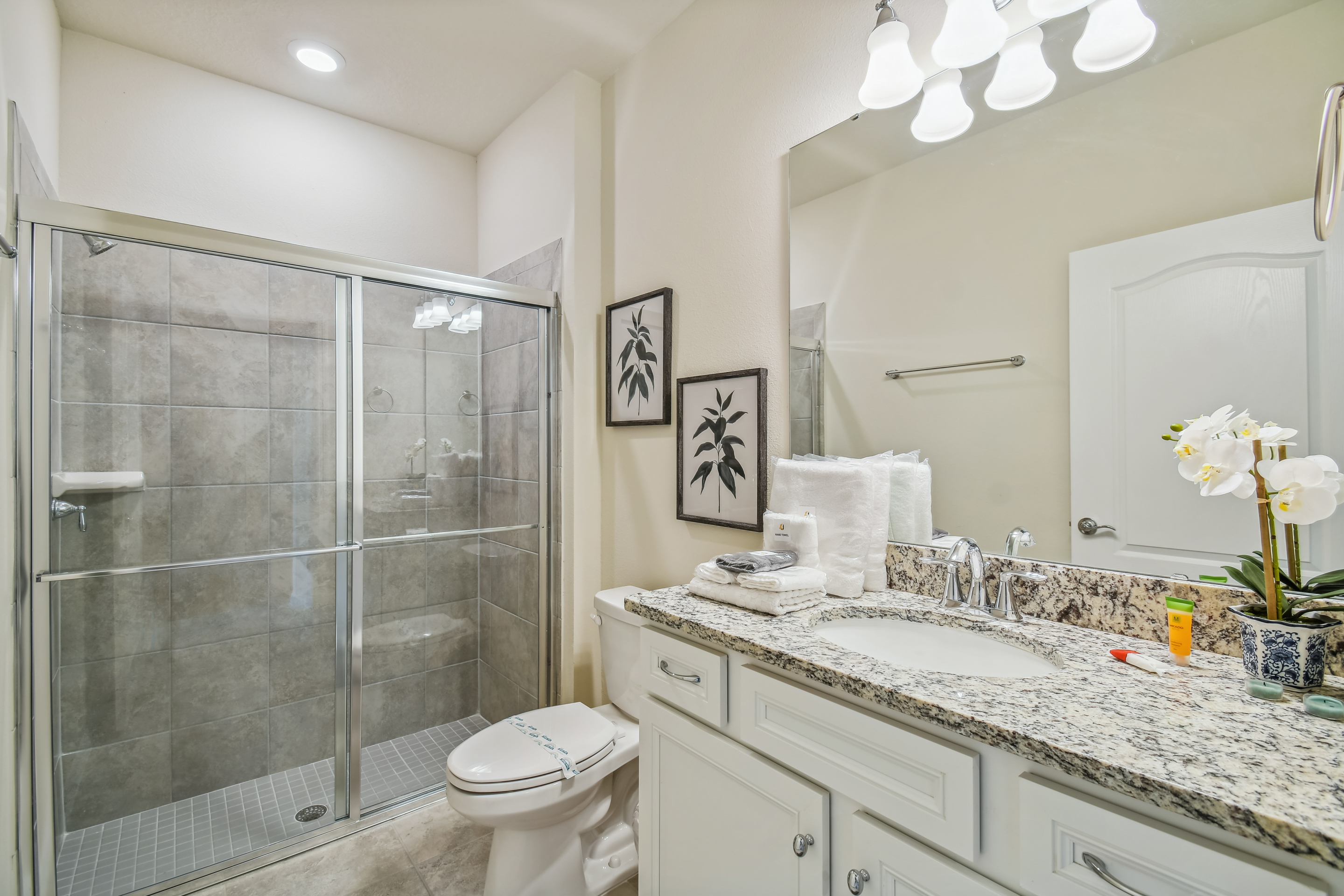 sr7590love-brand-new-private-pool-near-disneylovesolterra-resort/