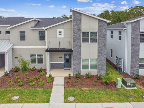 ST2581-BRANDNEW 06/2023 ☆☆☆☆☆ Pvt Pool♥Near Disney♥Storey Lake