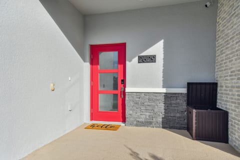 ST2629-BRANDNEW Luxury 12/2023 ☆☆☆☆☆ Pvt Pool♥Storey Lake