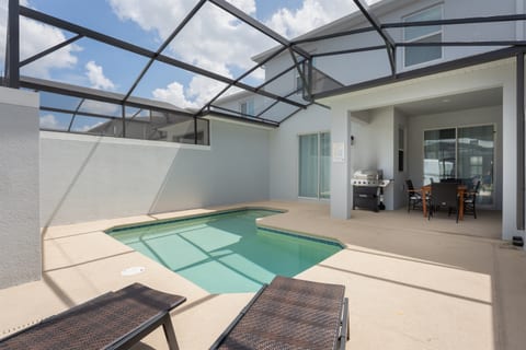ST2636-BRANDNEW Luxury 01/2024 ☆☆☆☆☆ Pvt Pool♥Storey Lake