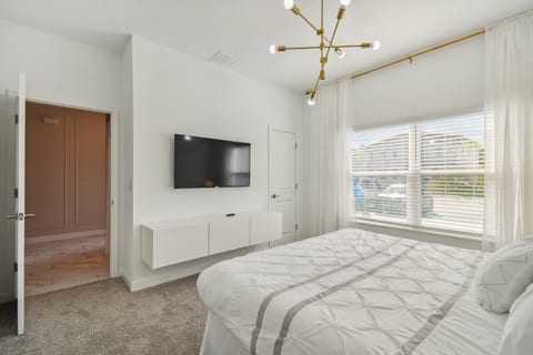 ST2943-BRANDNEW Luxury 07/2022 ☆☆☆☆☆ Pvt Pool♥Storey Lake