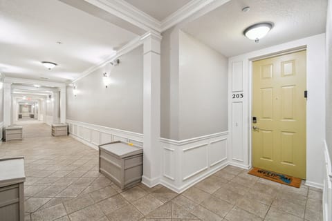 VC203 - Cozy Apartament - 6 minutes to Universal Studios