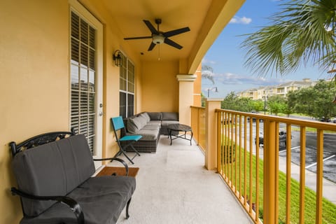 VC203 - Cozy Apartament - 6 minutes to Universal Studios