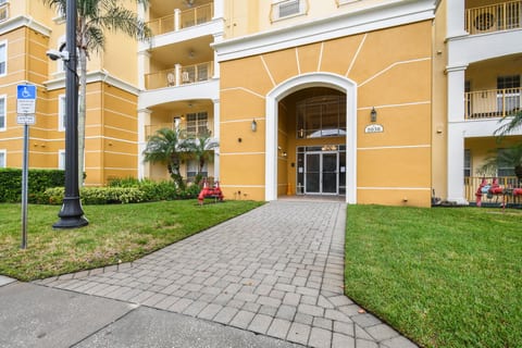 VC203 - Cozy Apartament - 6 minutes to Universal Studios