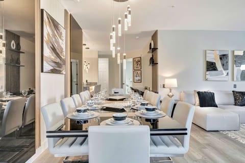 VC207 - Luxury Apartament - 6 minutes to Universal Studios