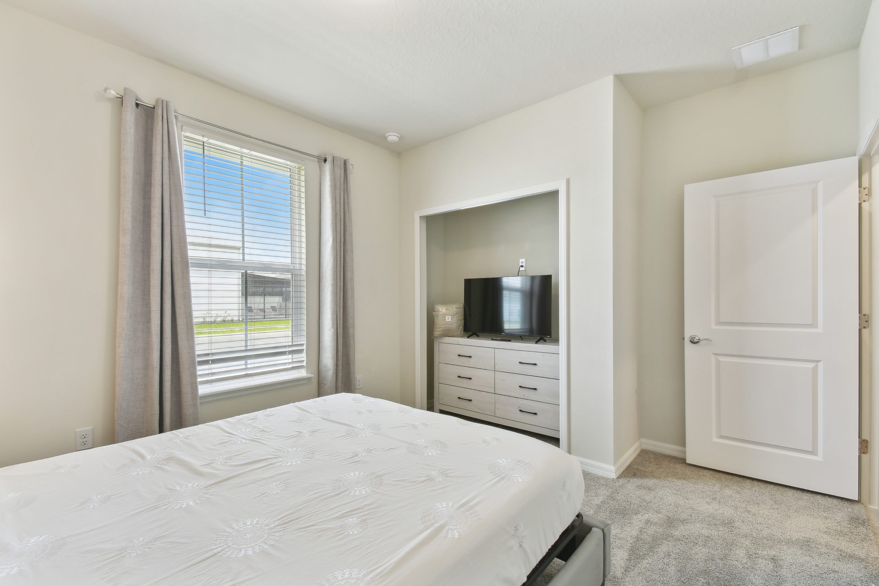WC16077  LUXURY BRAND NEW Cozy Pool Townhouse near  Disney