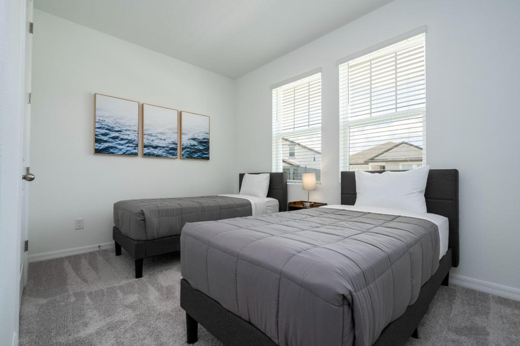 Elegant&Amazing with Lake View