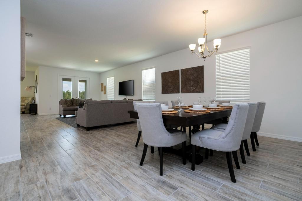 Elegant&Amazing with Lake View