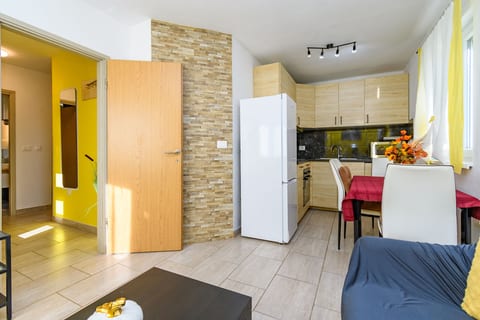 House Nina - Unit 377730-13