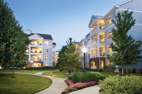Nashville 2BD Deluxe