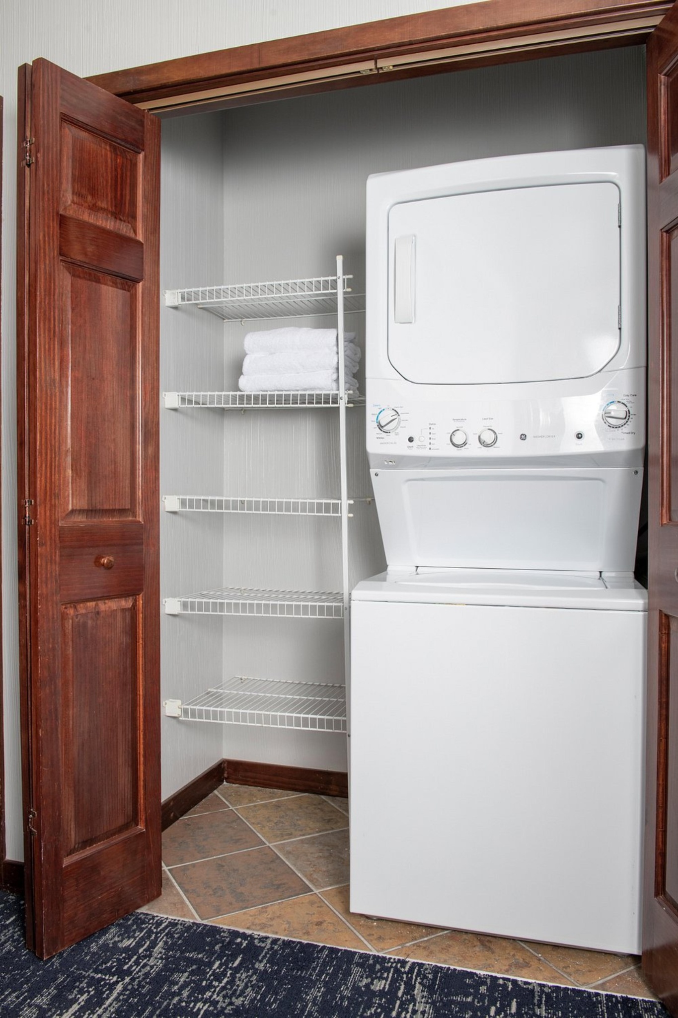 Glacier Canyon 2BD Deluxe