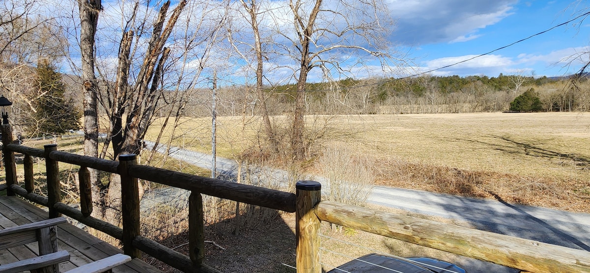 RiverCabin|PrivateRiverAccess|NoPetFee|Starlink|FP - Luray