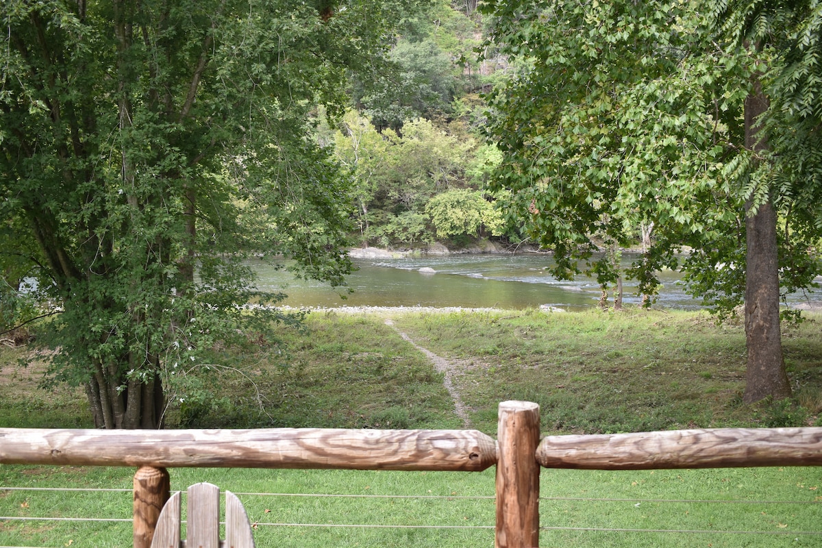 rivercabin-privateriveraccess-nopetfee-starlink-fp/