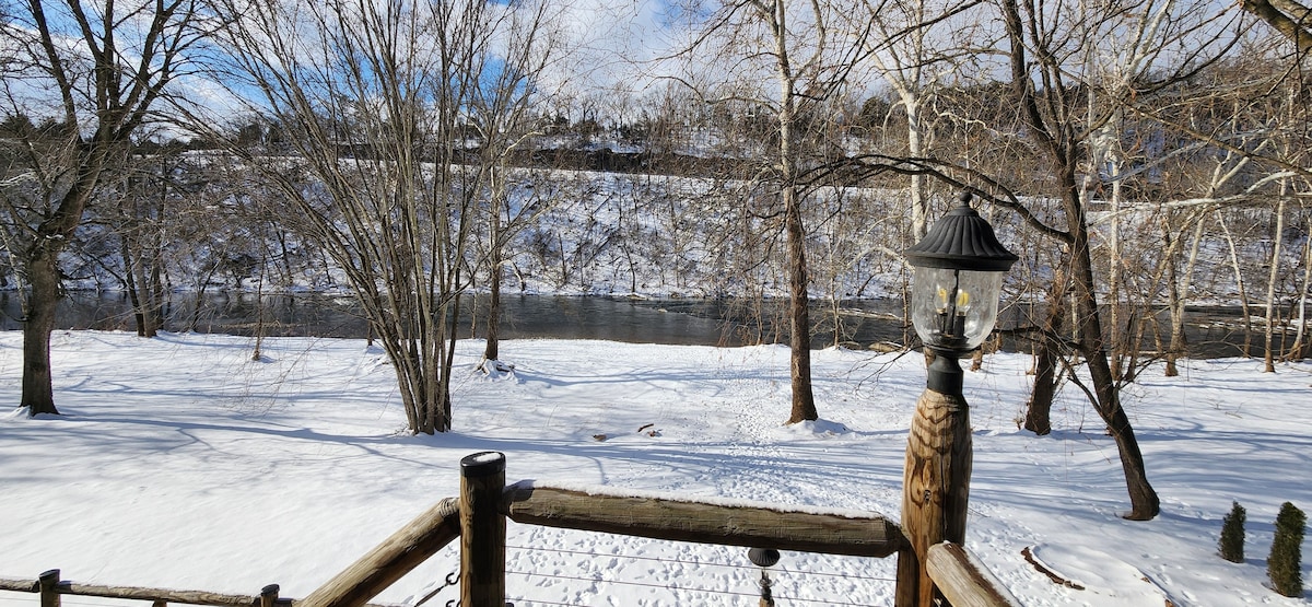 RiverCabin|PrivateRiverAccess|NoPetFee|Starlink|FP - Luray