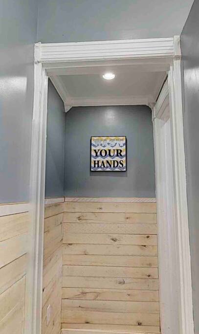 backyard-pets-ok-no-cleaning-fee-midterm-stay/