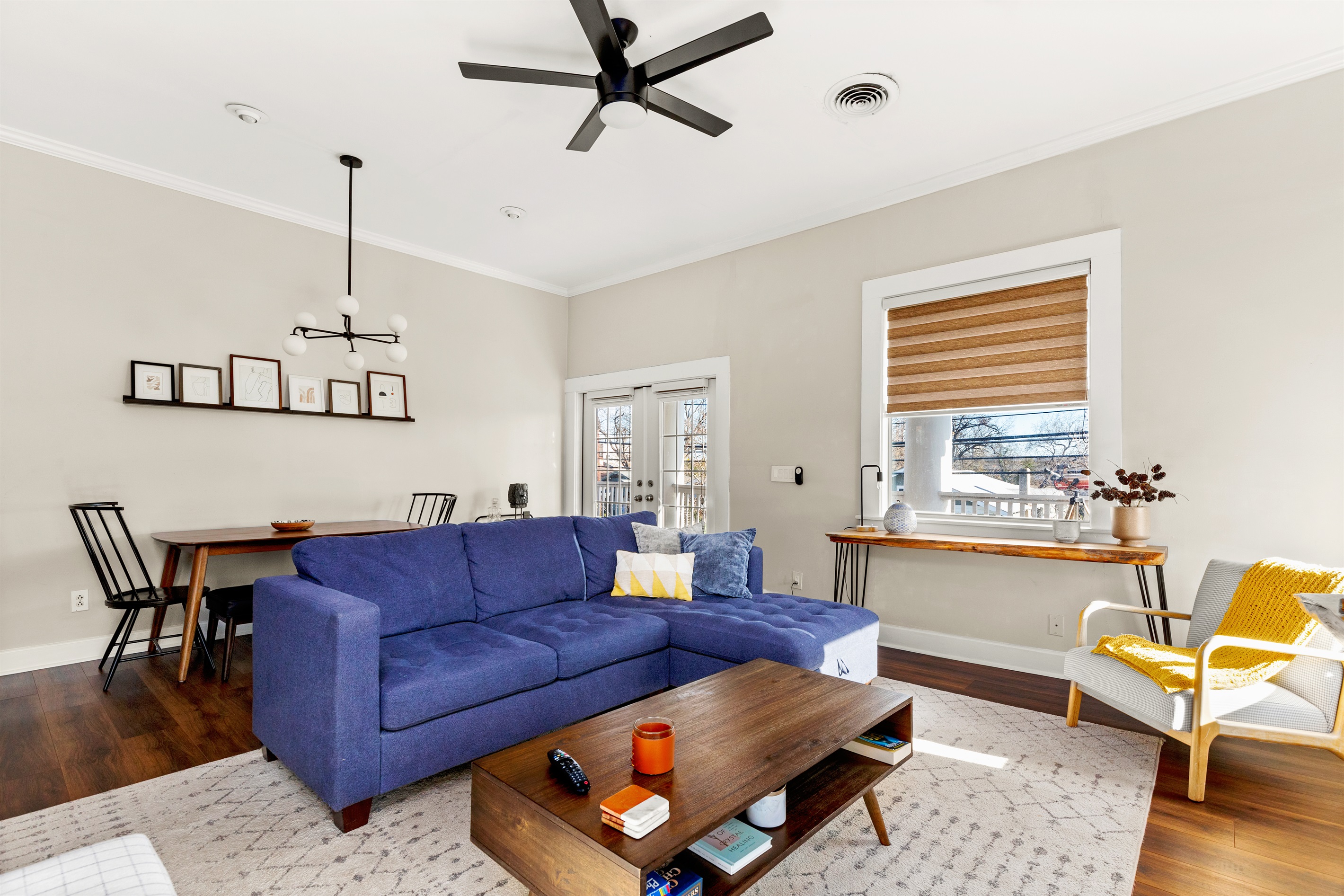 1920s Charm Steps from the Pearl & River Walk