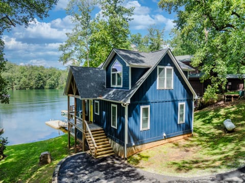Welcome to Lakey McLakehouse!
