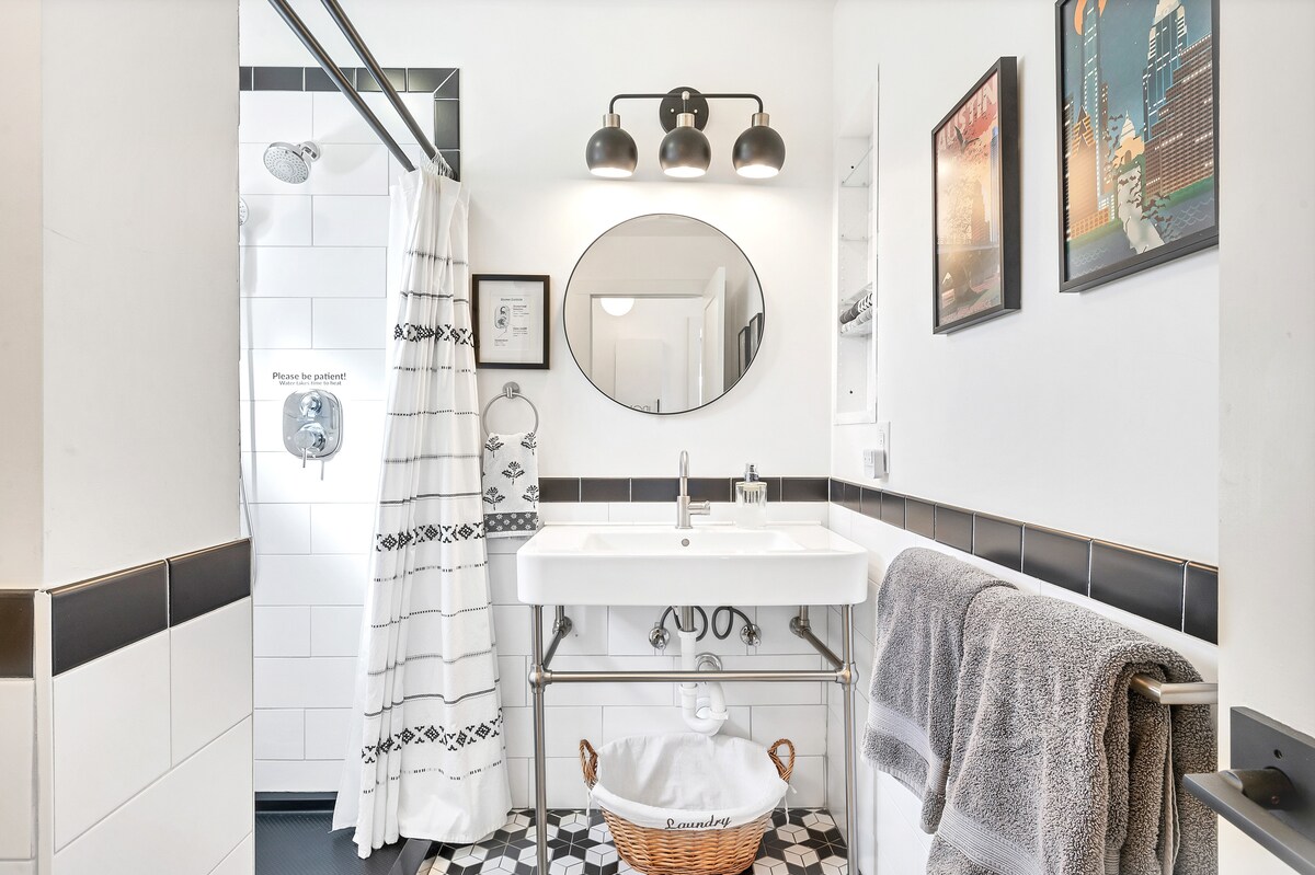 king-bed-no-cleaning-1-br-super-clean/