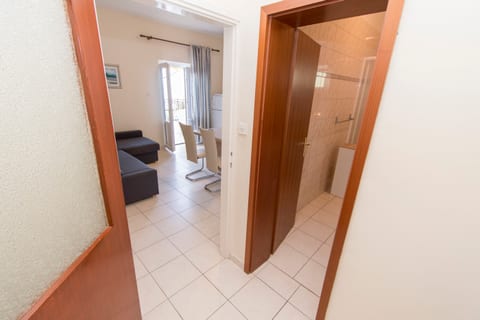 Apartment Mila - Unit 377732-13