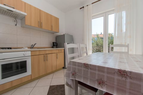 Apartment Mila - Unit 377733-13
