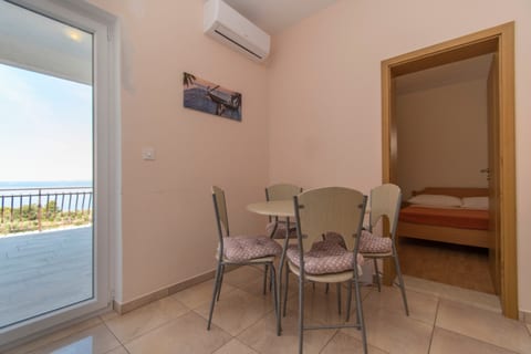 Apartment Mila - Unit 377734-13