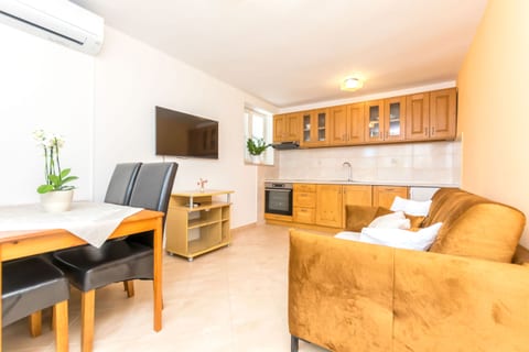 Apartments Dado - Unit 377626-13