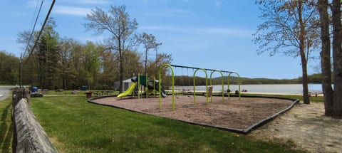kids playgroup