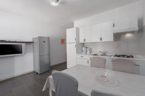Apartments Nerina - Unit 377405-13