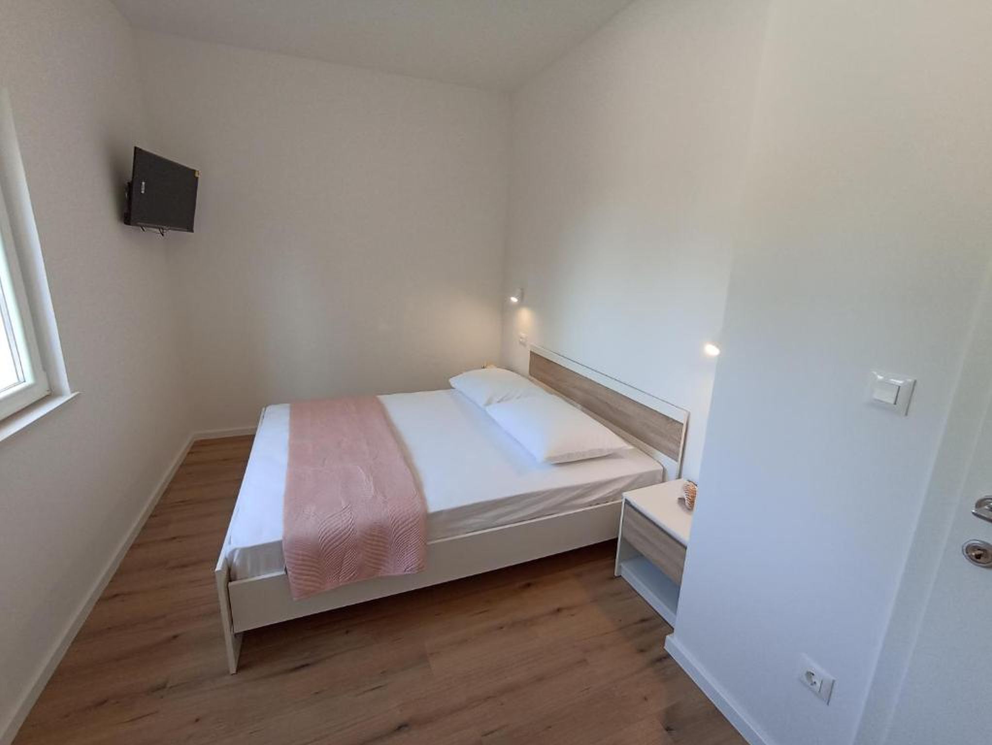 apartment-simi-a2/