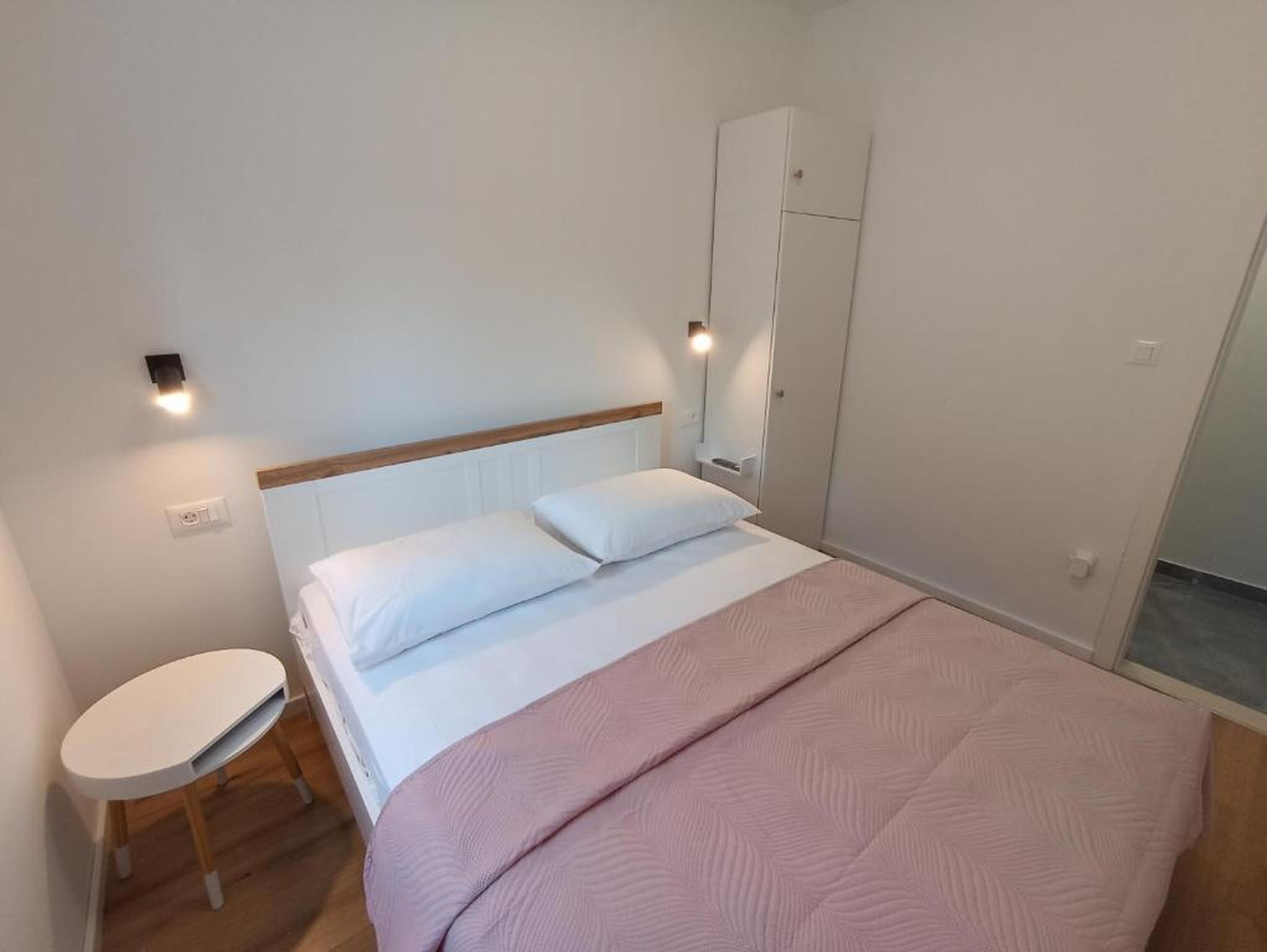 apartment-simi-a2/