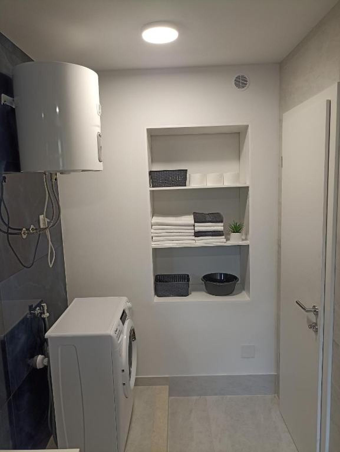 apartment-simi-a2/