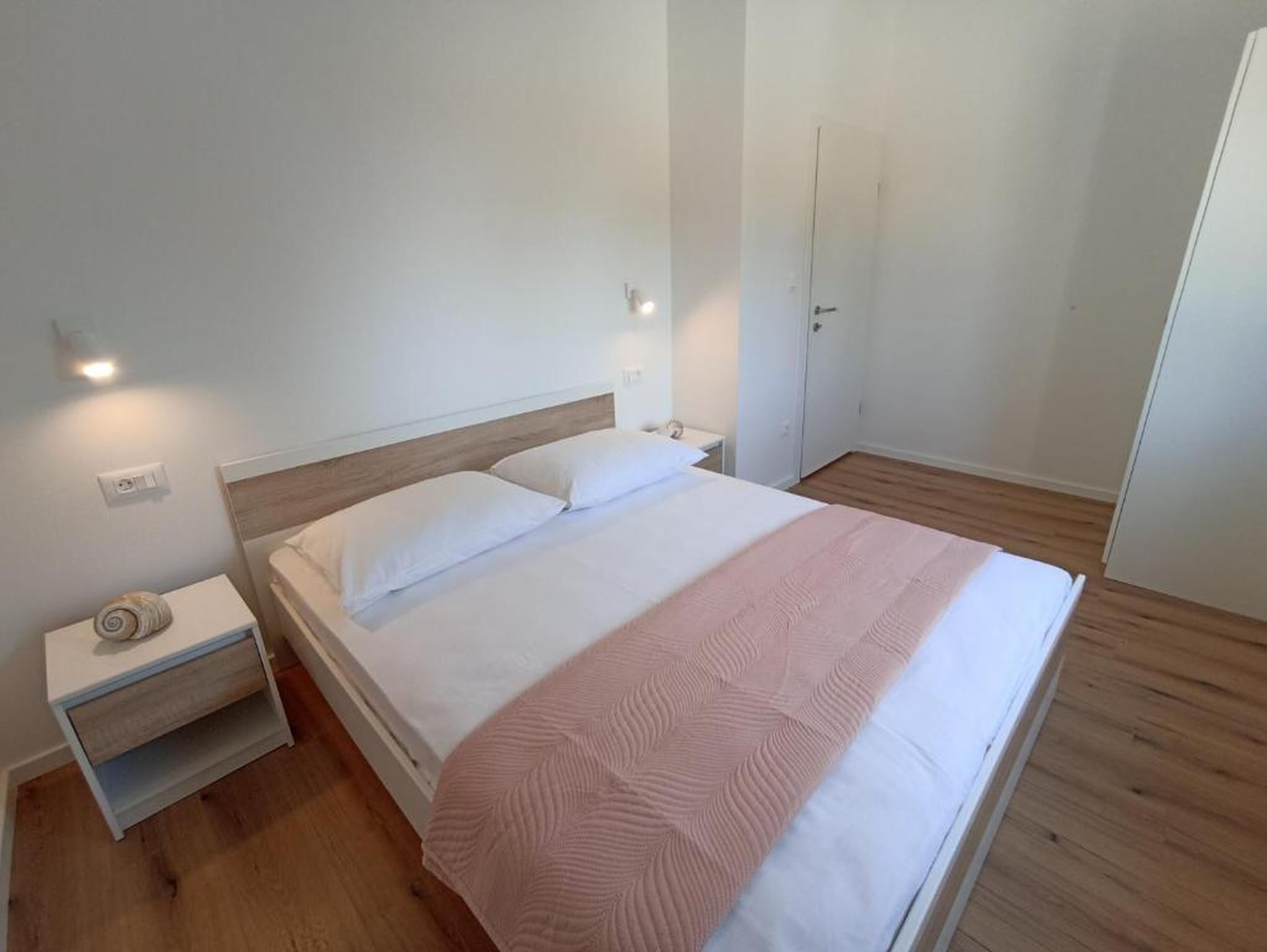 apartment-simi-a2/