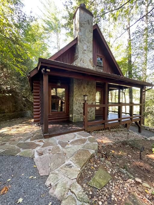 Secluded cabin | Gorgeous views