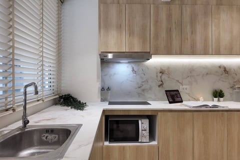 Modern 1 bedroom apartment