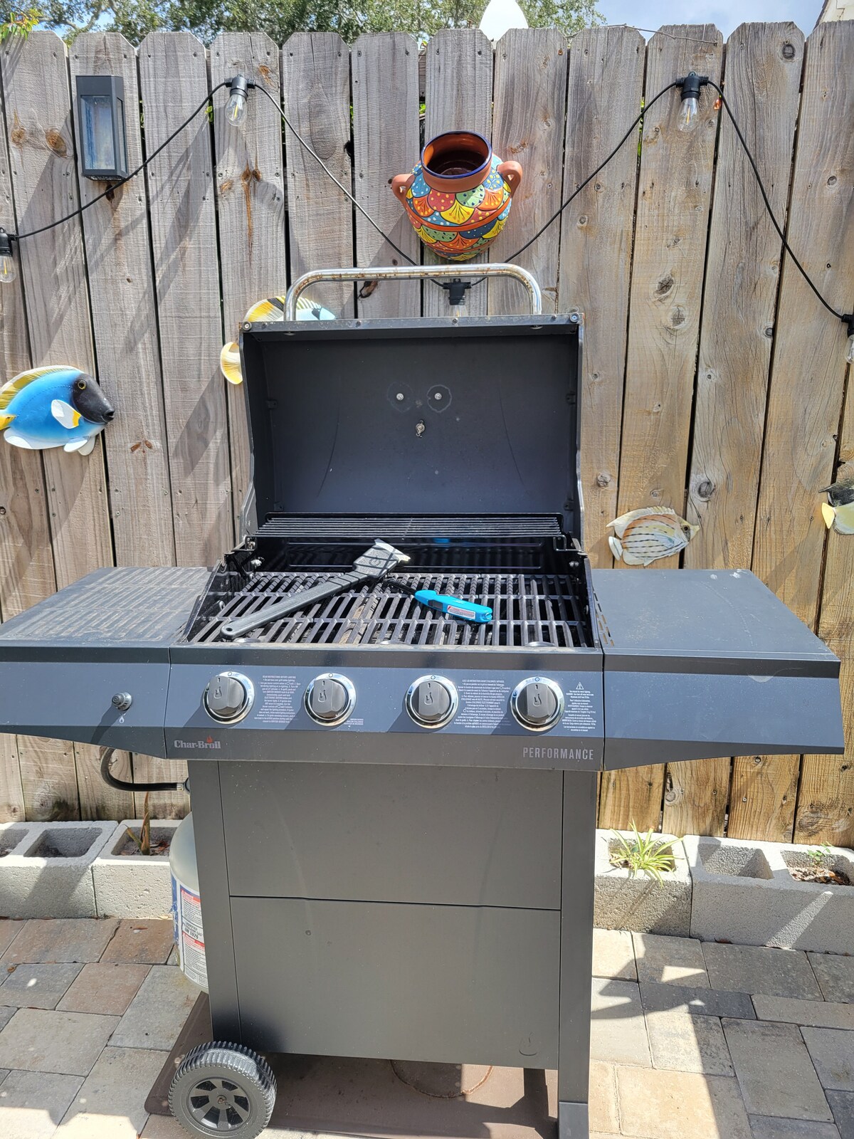 Private Guest suite/Patio/Laundry/Parking/Beach - Saint Petersburg