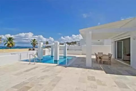 Coral Beach Club - Dutch St. Maarten