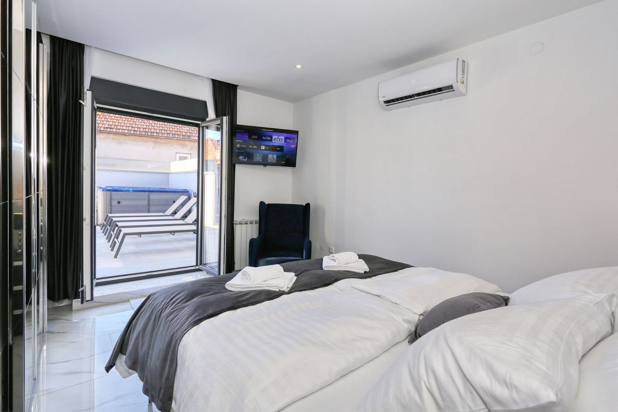 apartment-viktor-a1/