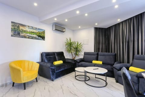 Apartment Viktor - Unit 377721-13