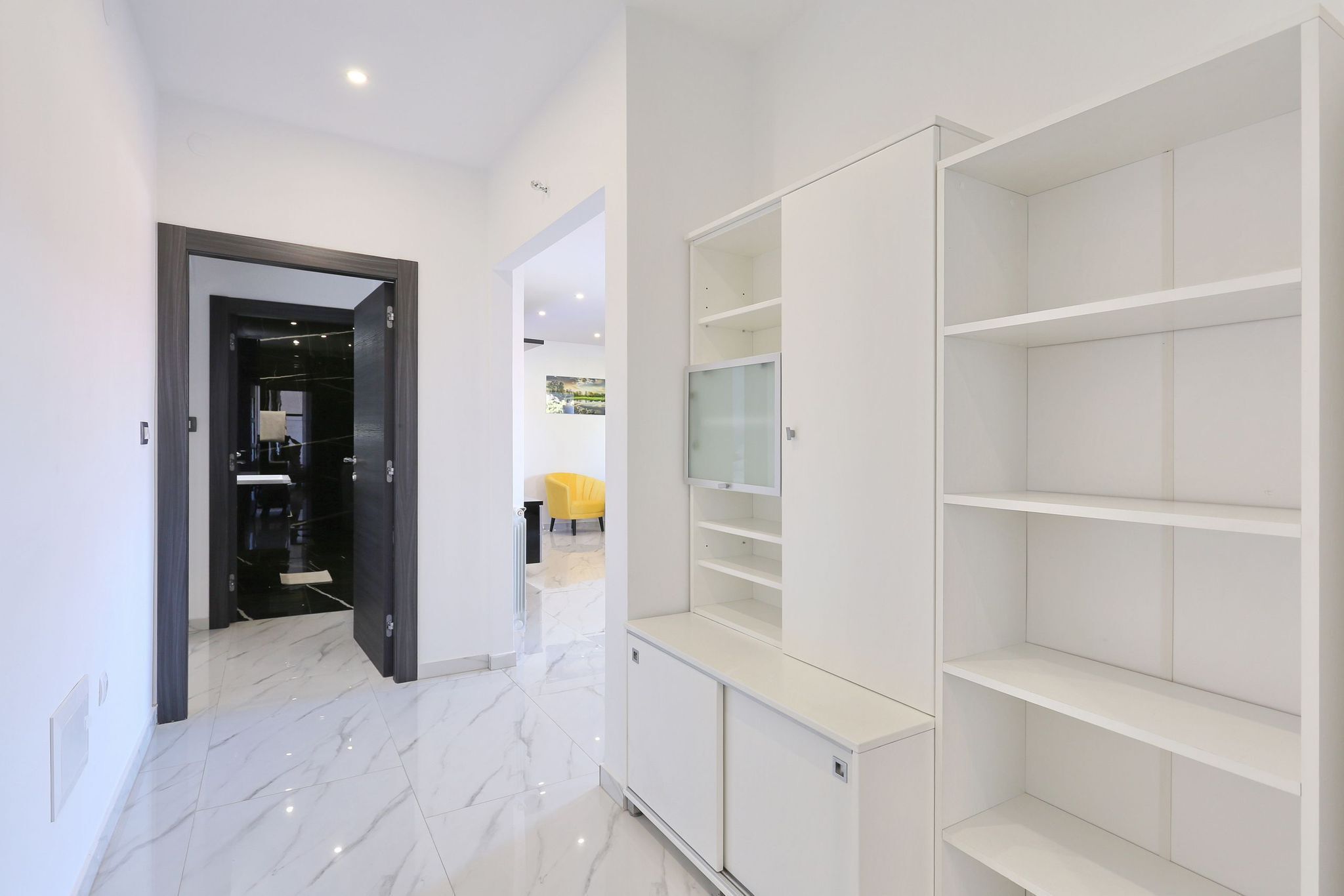 apartment-viktor-a1/
