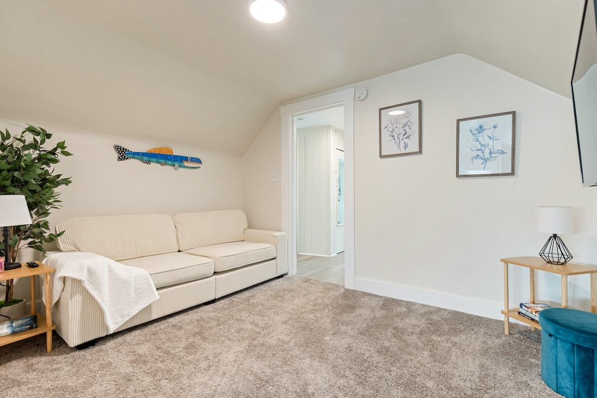 Cozy 3rdFloor. King Bed. FreeLaundry. Awesome Deal