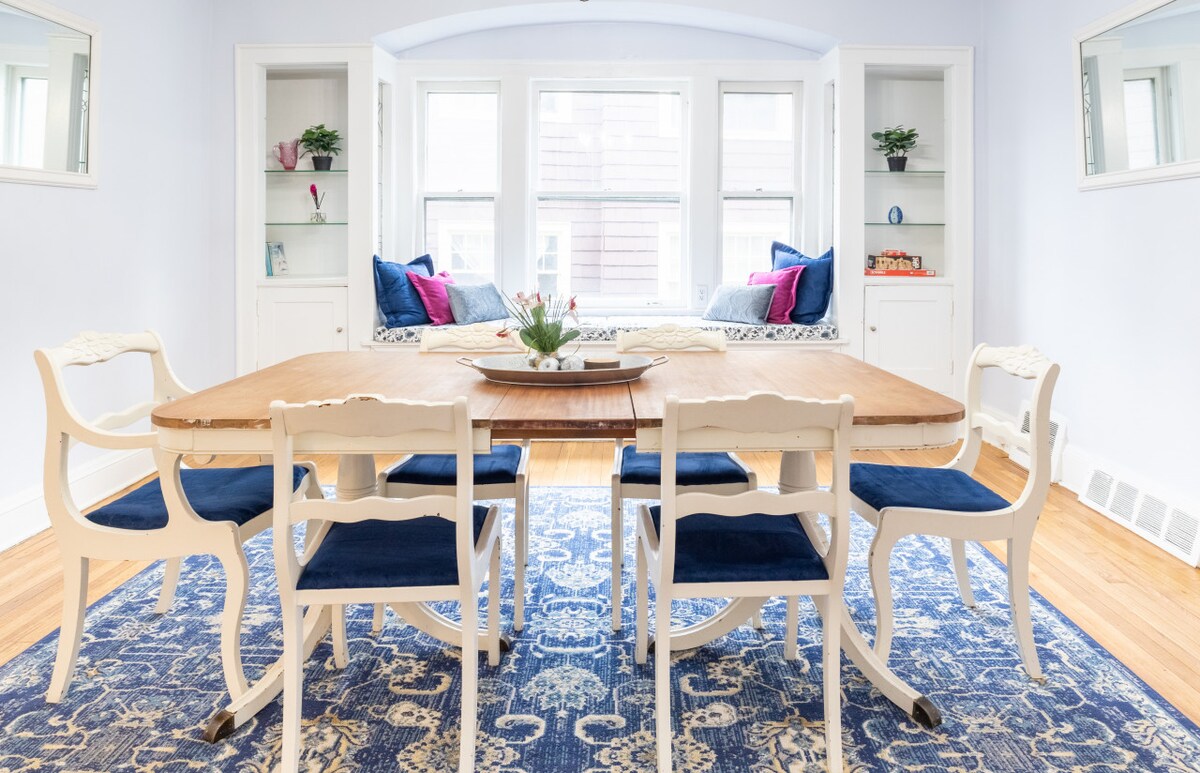 Huge Family-Friendly Suite w/ Crib & Rocking Chair