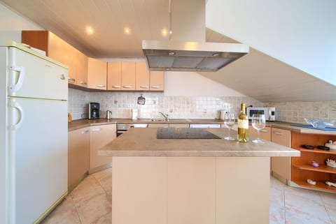 Apartment Mladen - Unit 205094-5