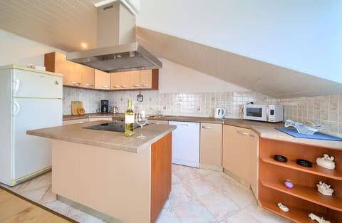 Apartment Mladen - Unit 205094-5