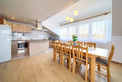 Apartment Mladen - Unit 205094-5