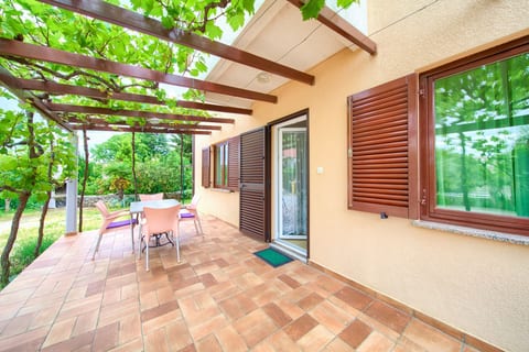 Apartment Sokolovski - Unit 202693-5