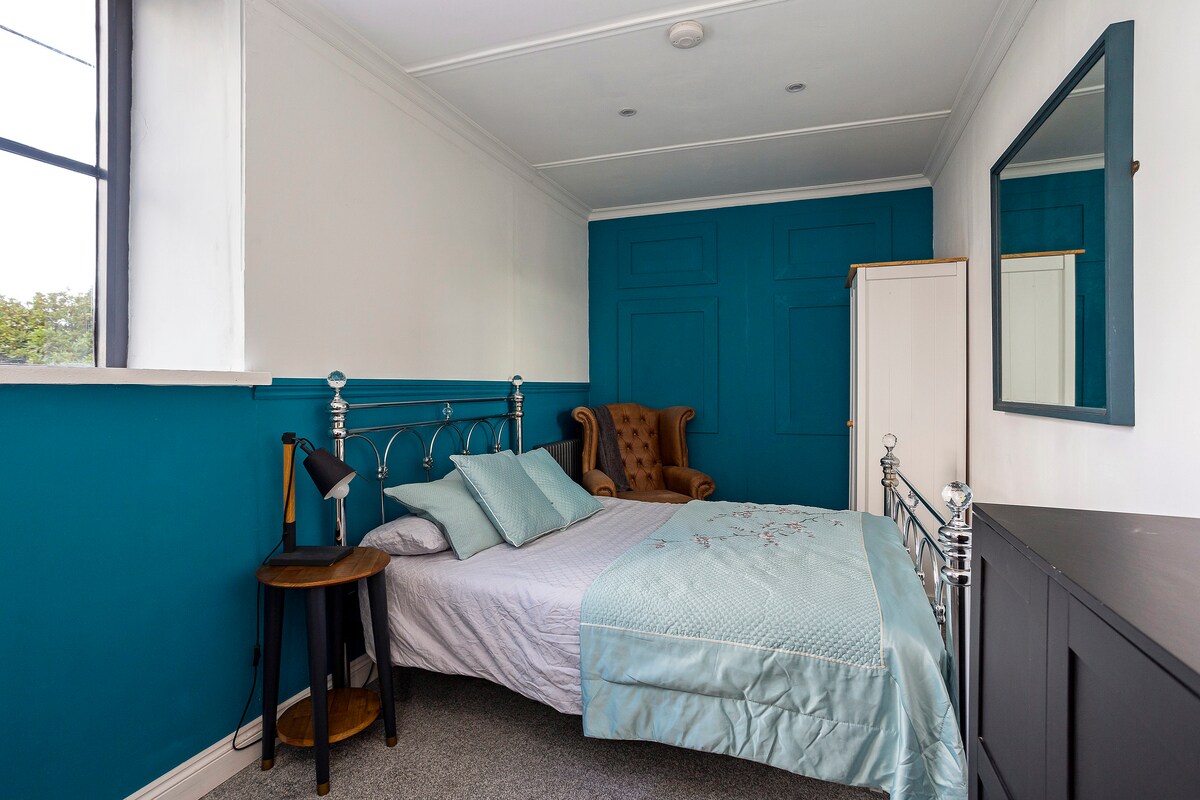 Breathtaking Cotswolds Chapel Stunning Valley View - Stroud