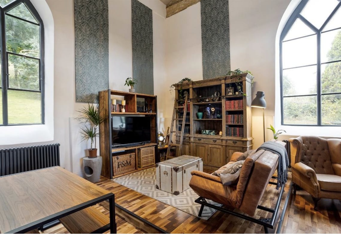 Breathtaking Cotswolds Chapel Stunning Valley View