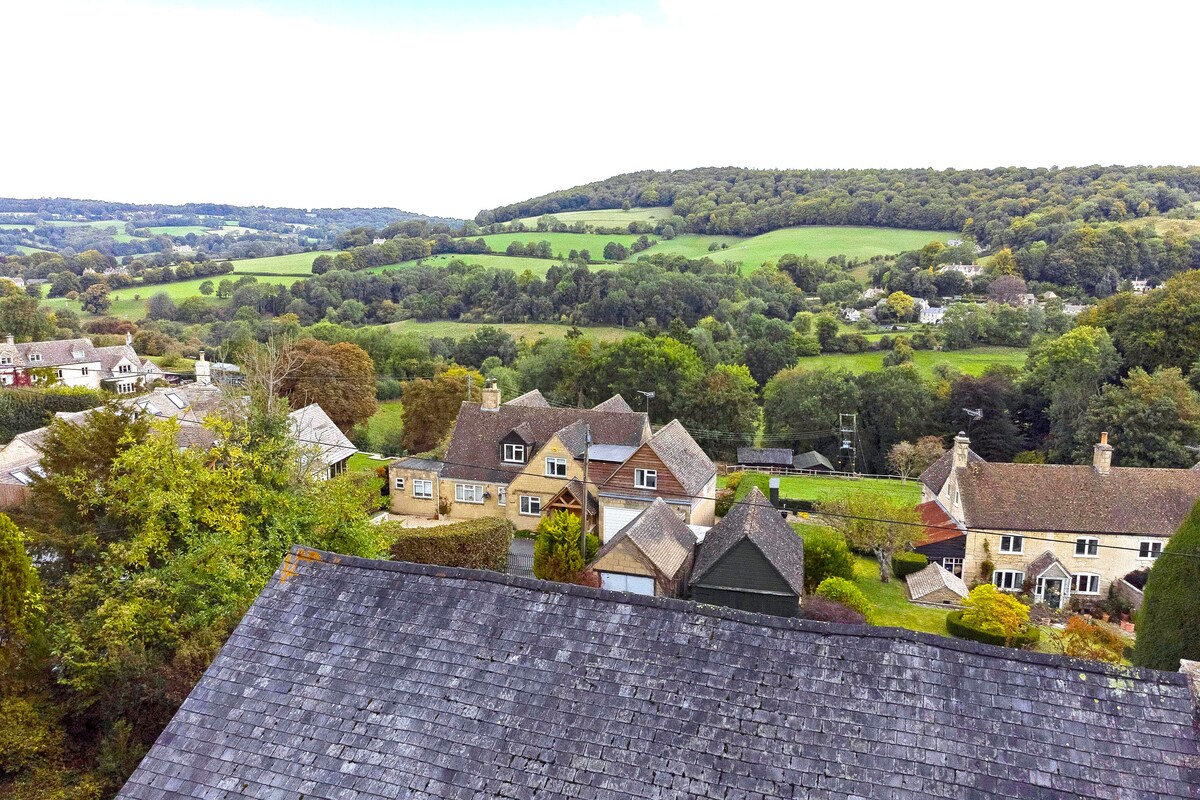 Breathtaking Cotswolds Chapel Stunning Valley View - Stroud