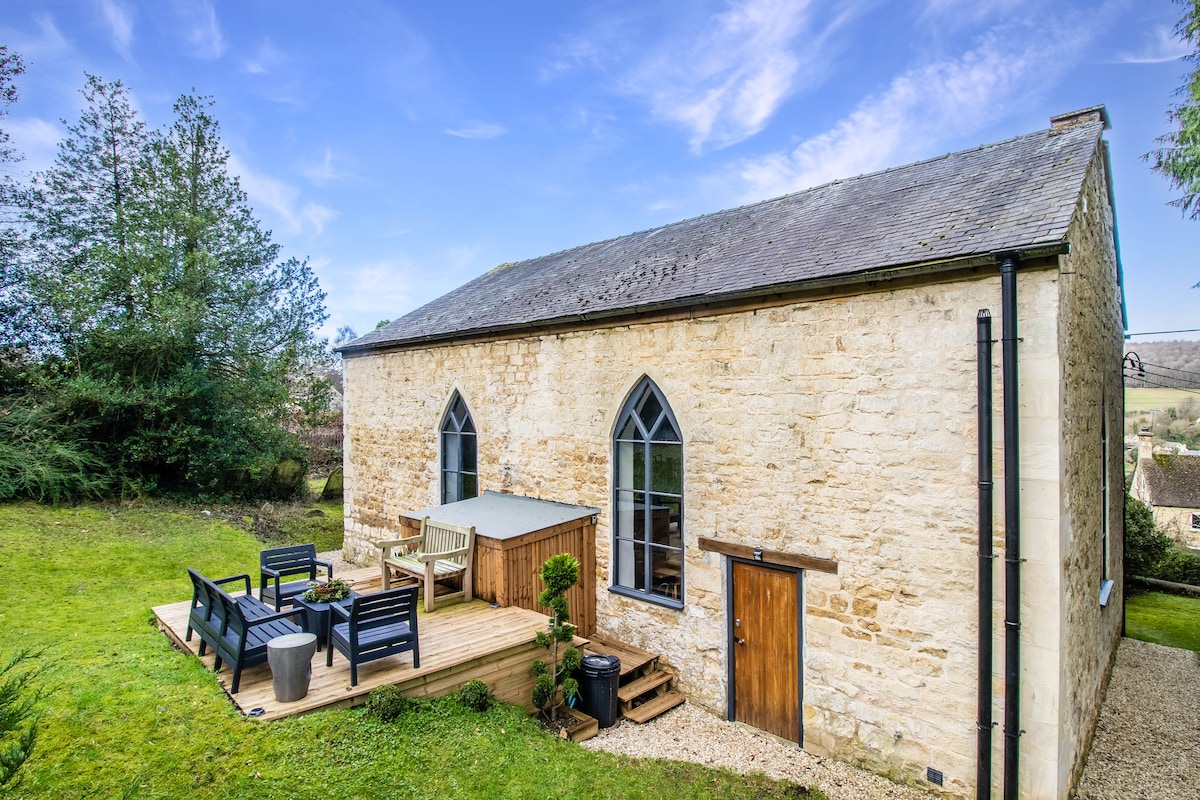 Breathtaking Cotswolds Chapel Stunning Valley View - Stroud
