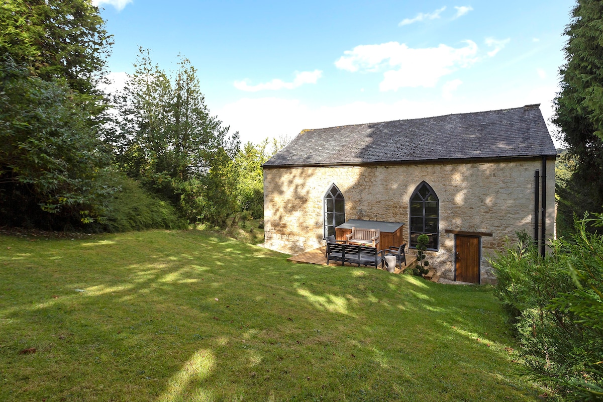 Breathtaking Cotswolds Chapel Stunning Valley View - Stroud